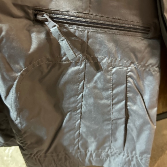 Blueish grayish light weight rain jacket - Picture 3 of 7